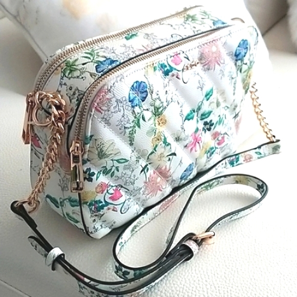 Aldo Bags Aldo Crossbody Purse White Multi Floral With Charm Poshmark